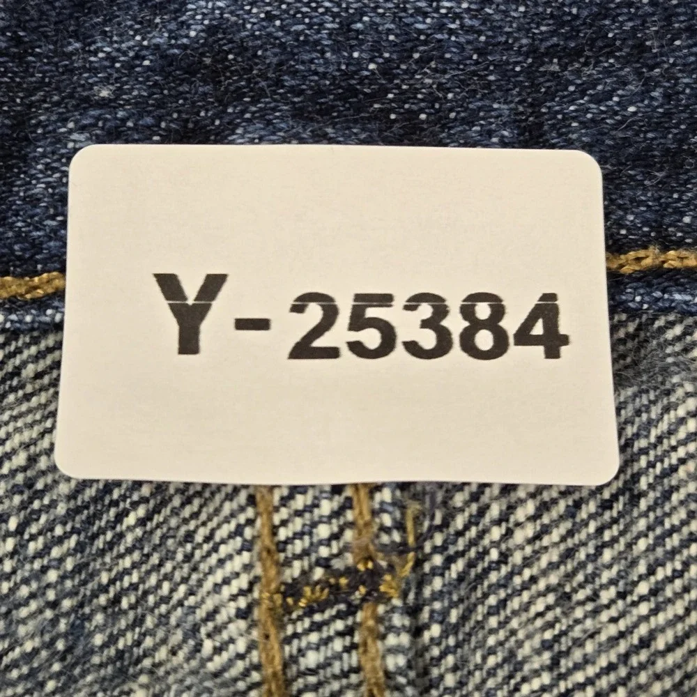 Levis *please carefully